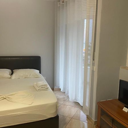 Ferienwohnung Kokomani Durrës Exterior foto