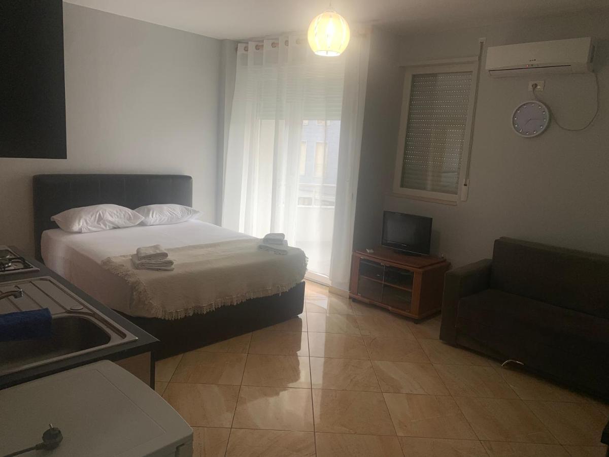 Ferienwohnung Kokomani Durrës Exterior foto